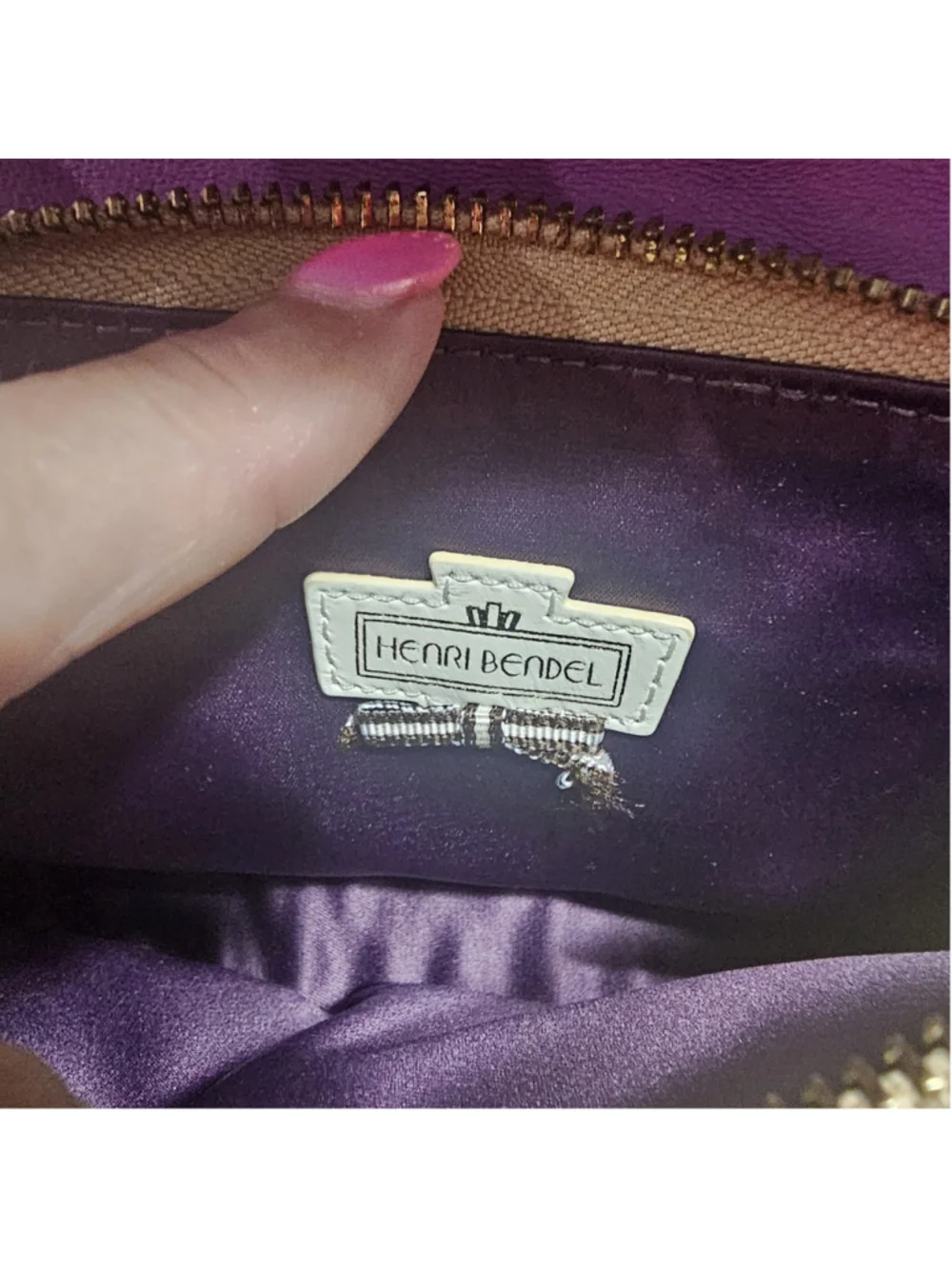 henri bendel this pre